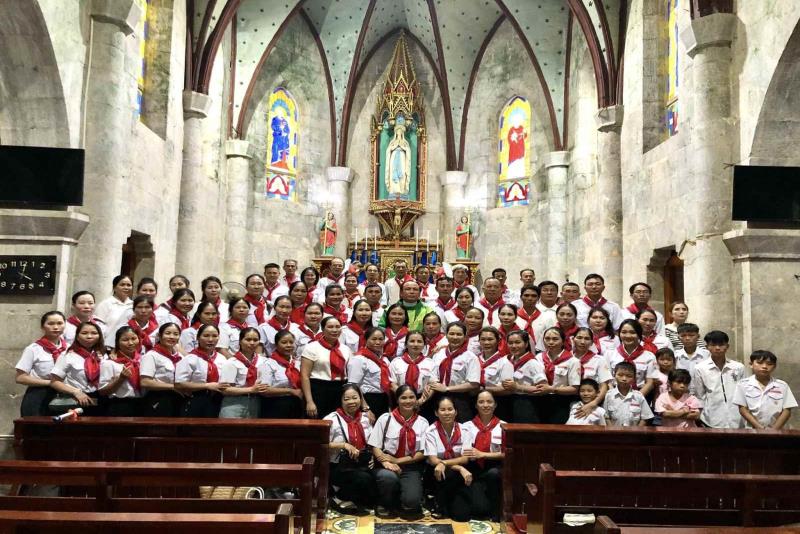 HÀNH HƯƠNG NĂM THÁNH – Trợ Tá Hiệp Đoàn Carlo Acutis, Giáo hạt Vàng Mai